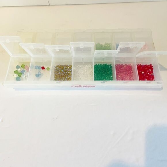 Lot Of 24 Colors Crystal Beads For Jewelry Design & Crafts In 2 Storage Boxes - Picture 4 of 4